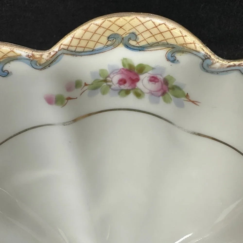 Antique Nippon‎ Tri Footed Hand Painted 6